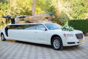 ليموزين لحفلات الزفاف-01-إيجار عربية لخطوبة